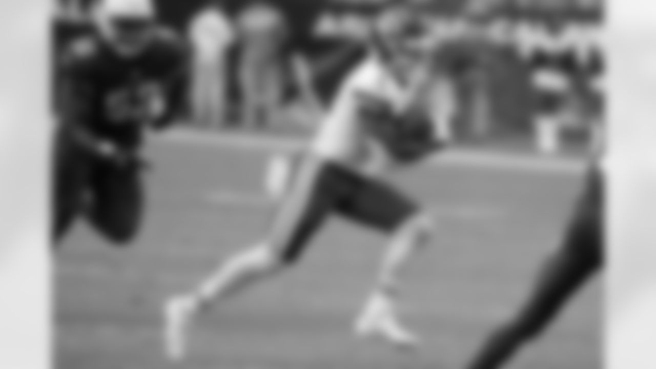 RB Jerrick McKinnon, Chiefs
McKinnon has not been a lead back during his career and has dealt with a variety of injuries. But he's flashed his pop at times, particularly as a receiver. He had 56 catches for 512 yards and nine receiving touchdowns in 2022.