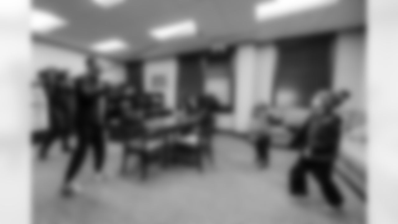 14_20260128_Minter_Arrival_sh_1083