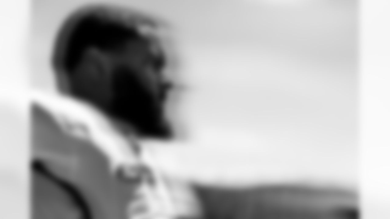 DL Broderick Washington