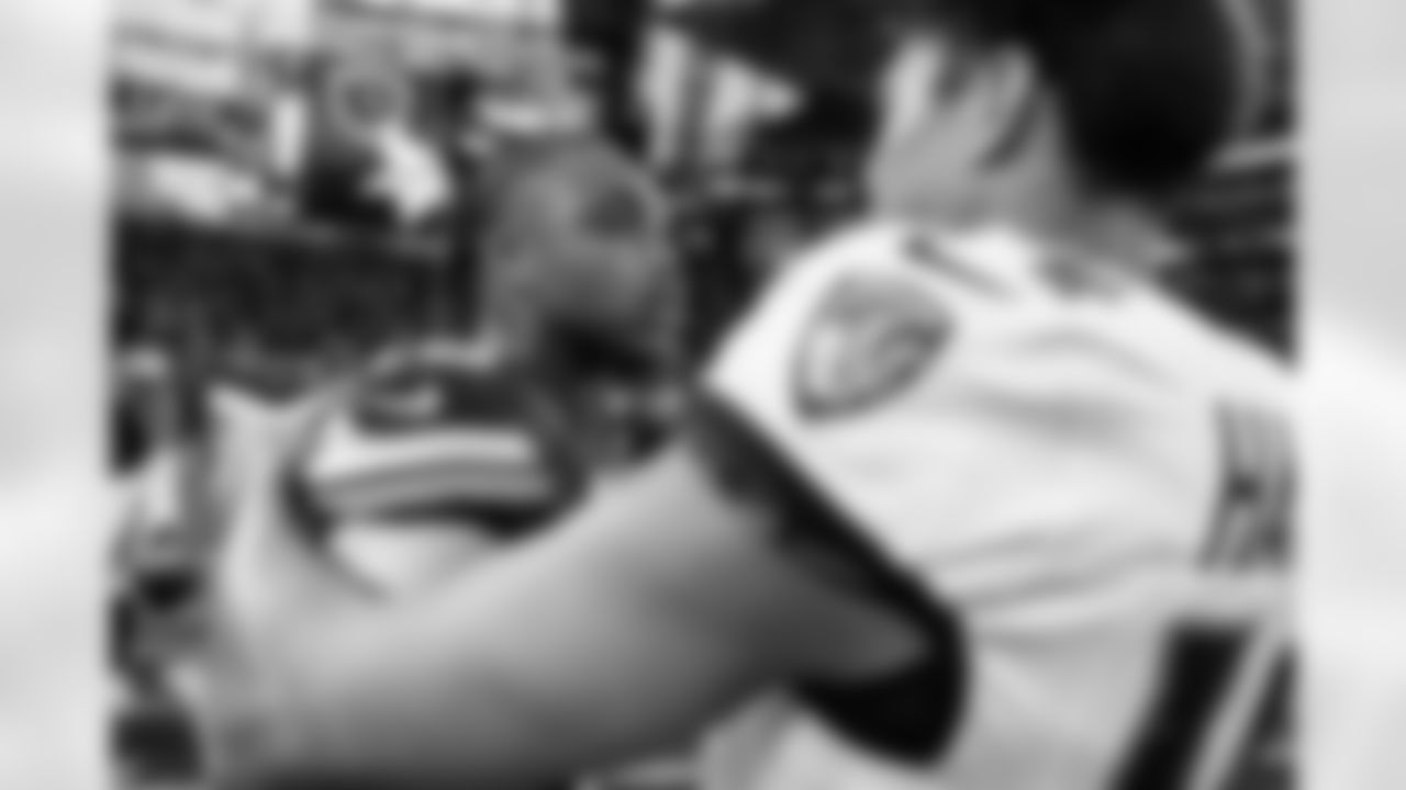 Vikings WR Justin Jefferson (left) & S Kyle Hamilton (right)