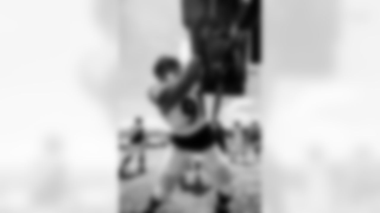 DL C.J. Ravenell