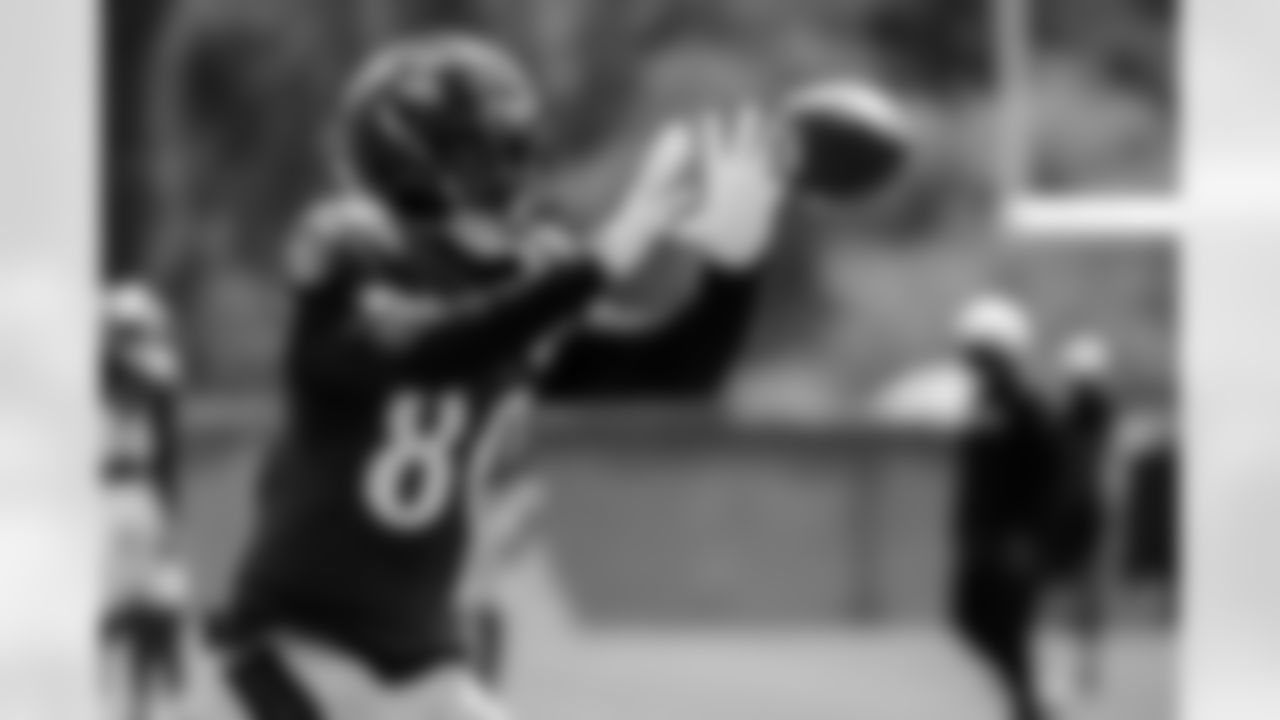 TE Isaiah Likely