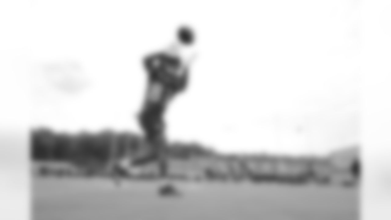 WR LaJohntay Wester
Wester fielded punts cleanly as he began working to secure the No. 1 punt returner role. At wide receiver, Wester ran crisp routes and showed potential to take his playmaking ability to the NFL level.