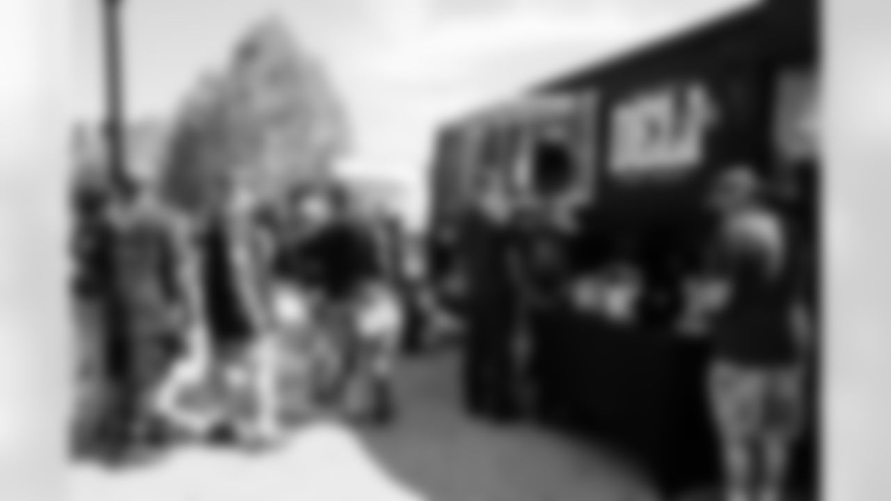 The Baltimore Ravens defeated the Cleveland Browns by a score of 17-41 at M&T Bank Stadium in Baltimore, MD on September 14, 2025.