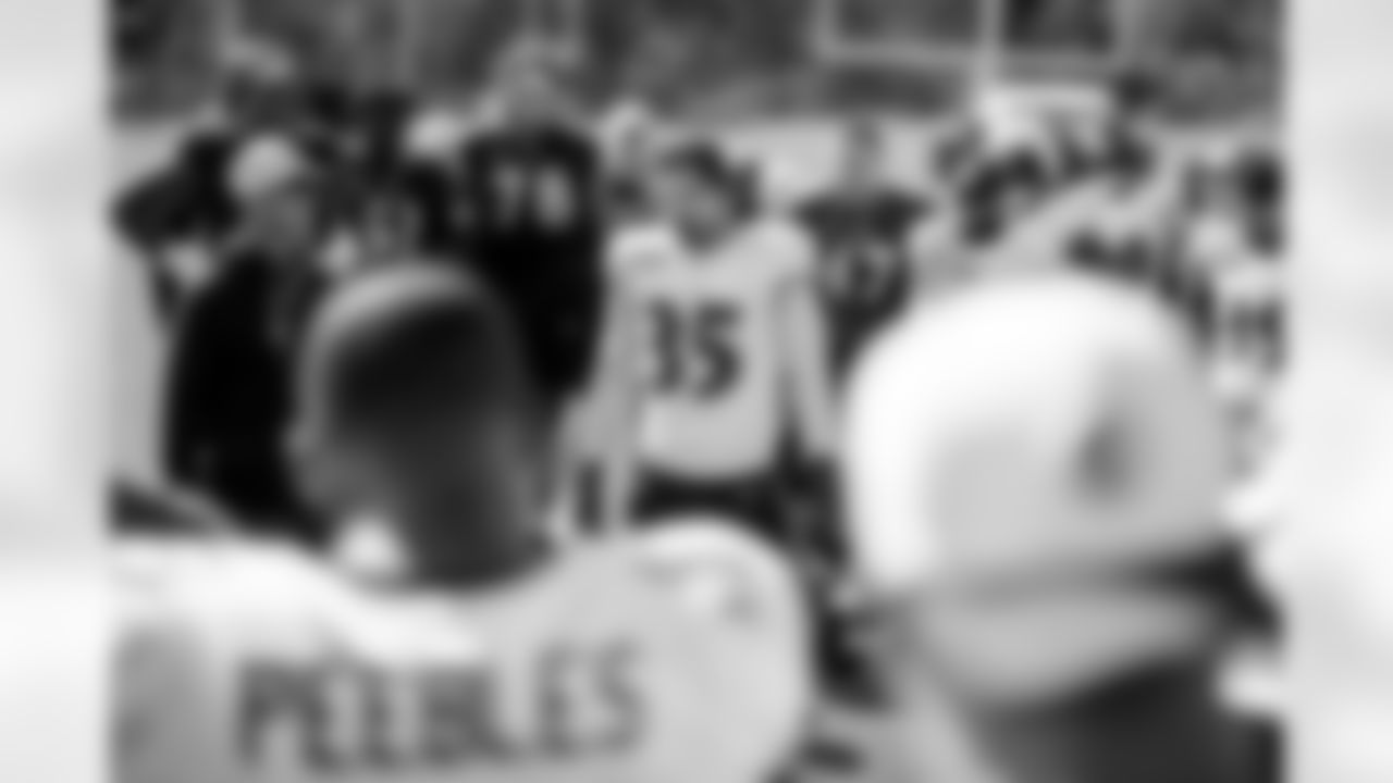 LB Jake Hummel
