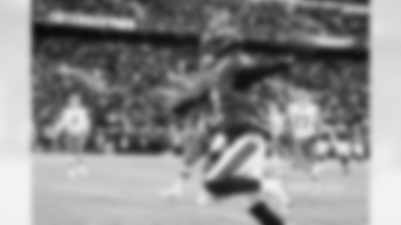 Cleveland Browns
Quarterback: Joe Flacco
Key Additions: DT Mason Graham, DT Maliek Collins, DE Joe Tryon-Shoyinka, Flacco
Key Departures: WR Elijah Moore, QB Jameis Winston, RB Nick Chubb
Head Coach: Kevin Stefanski
2024 Record: 3-14
The Browns have a major question at quarterback with veterans in Flacco and Kenny Pickett and rookies Dillon Gabriel (third round) and Shedeur Sanders (fifth round). However, Cleveland retained star pass rusher Myles Garrett with a four-year mega extension and the Browns defense projects to be ferocious once again. AFC North games against the Browns are always hardnosed.