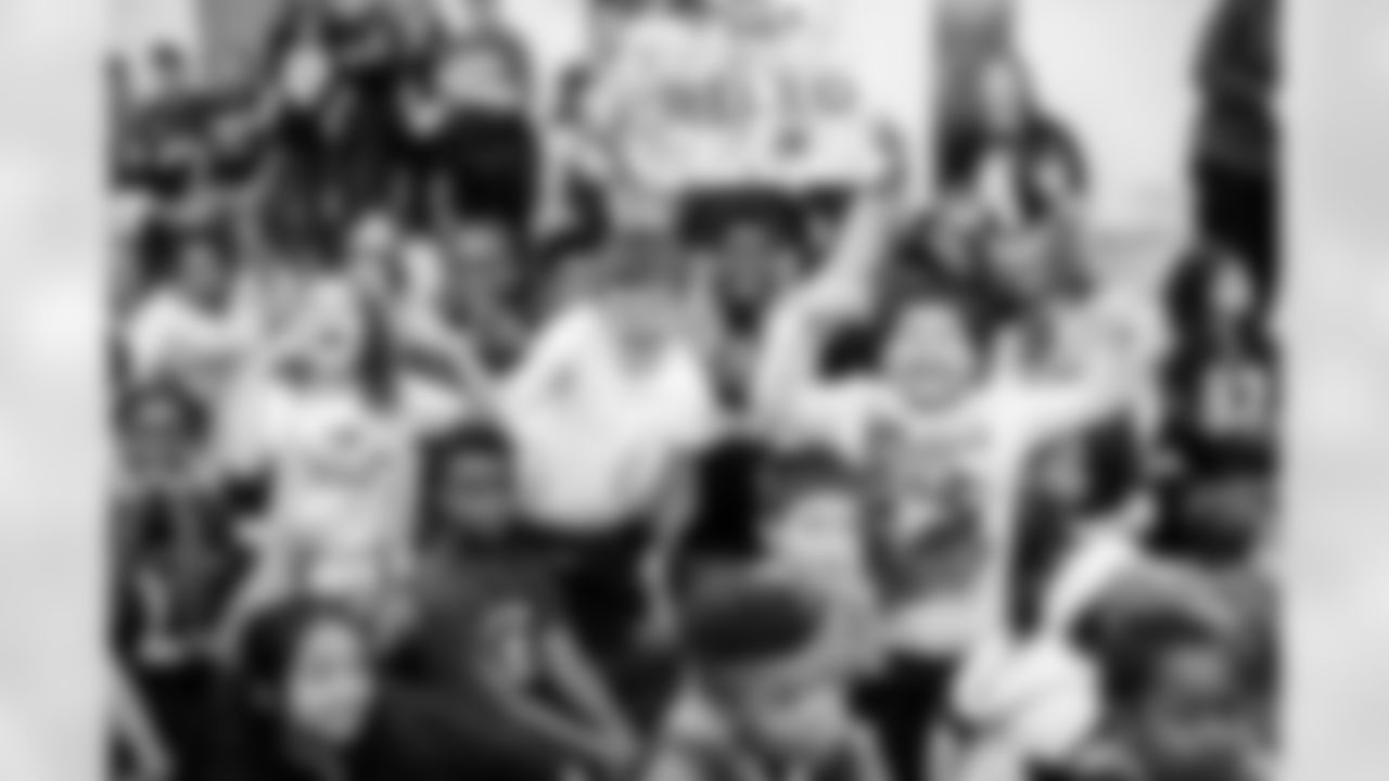 022_20251114_Purple_Caravan_sh_1011