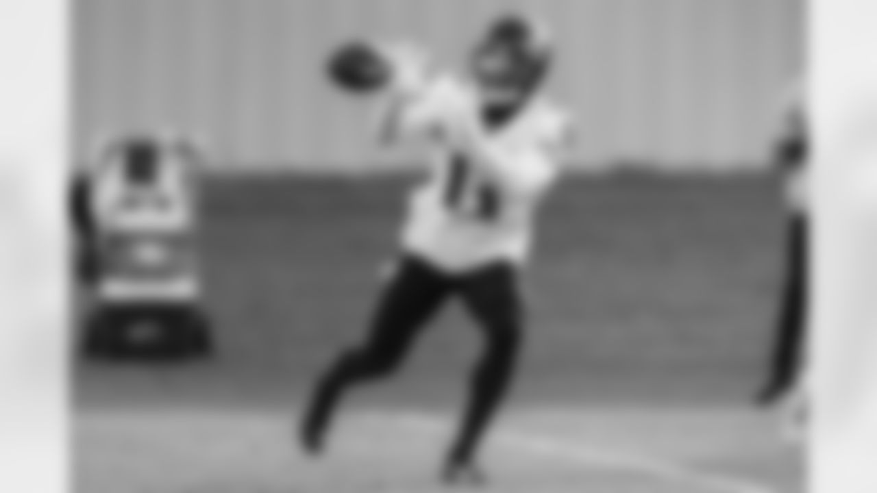 WR Devin Duvernay