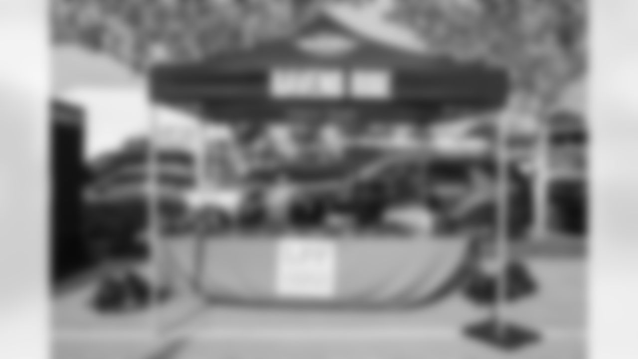 Check out these photos from RavensWalk