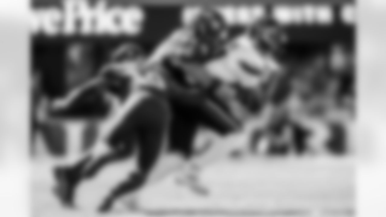 S Reuben Lowery III (left) & ILB Teddye Buchanan (right)