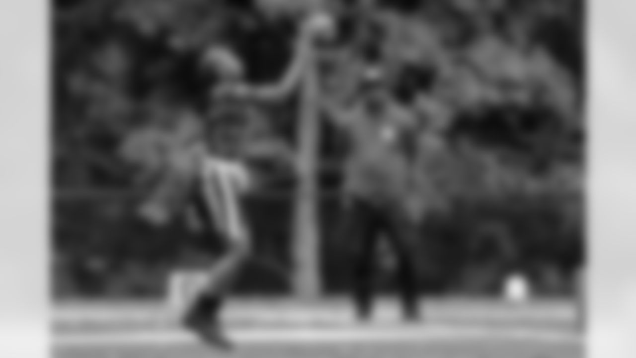 24_20251010_HS_Showdown_sh_1584