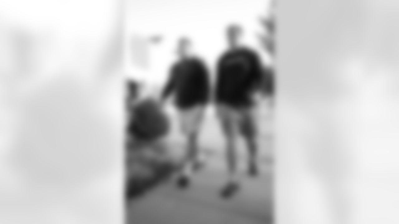 OL Garrett Dellinger (left) & OL Reid Holskey (right)