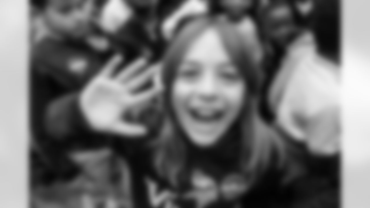 031_20251114_Purple_Caravan_sh_1567