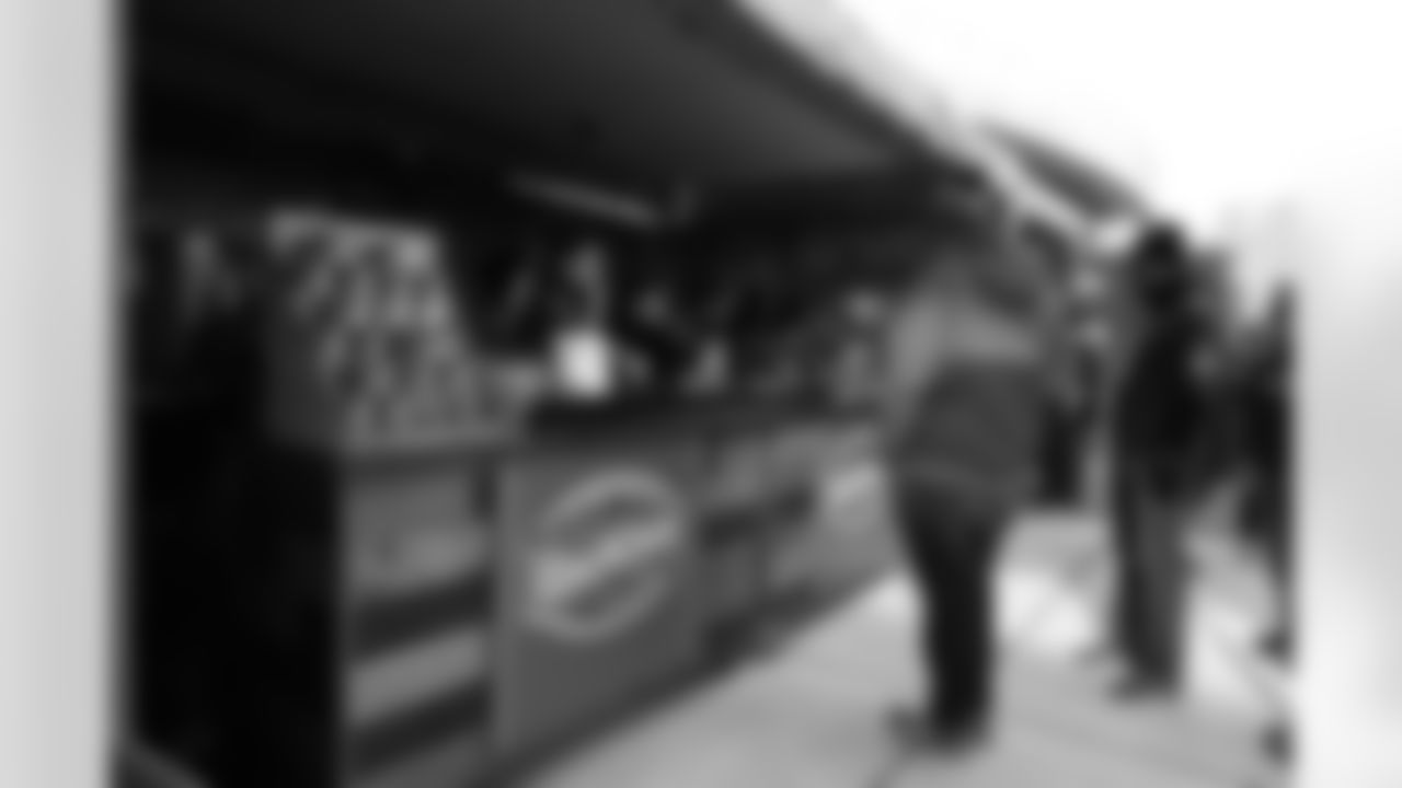 20251207_Baltimore Ravens_Corporate Sponsorships_ccj__6501