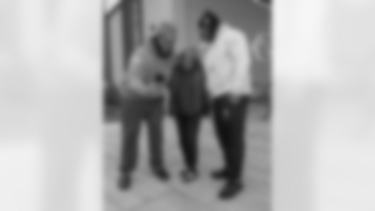 ThanksgivingTurkeys_112125ph13