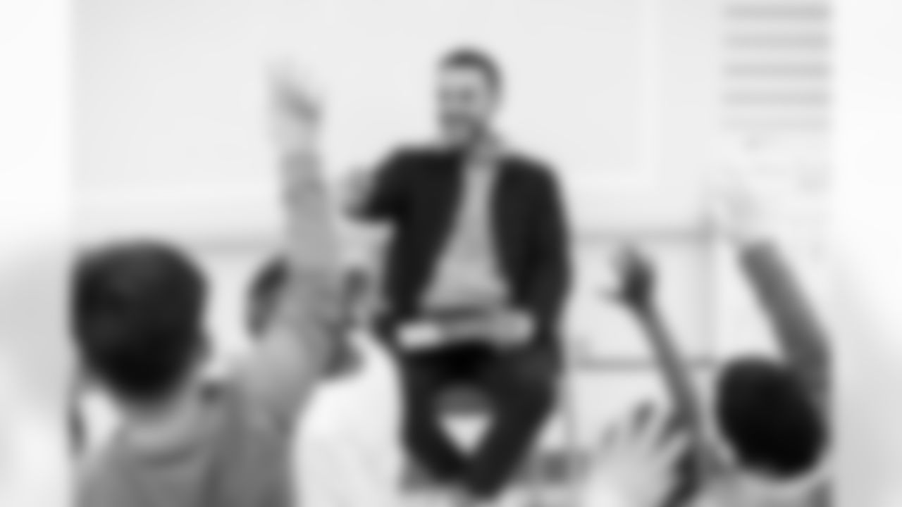 General Manager Eric DeCosta and Head Coach Jesse Minter visited local elementary schools as part of Read Across America Week.