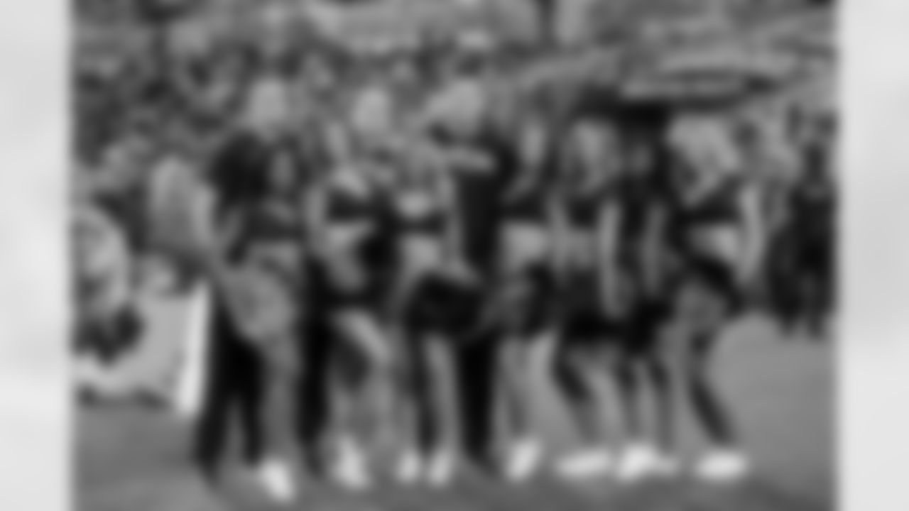 Cheer_VS_Colts-153