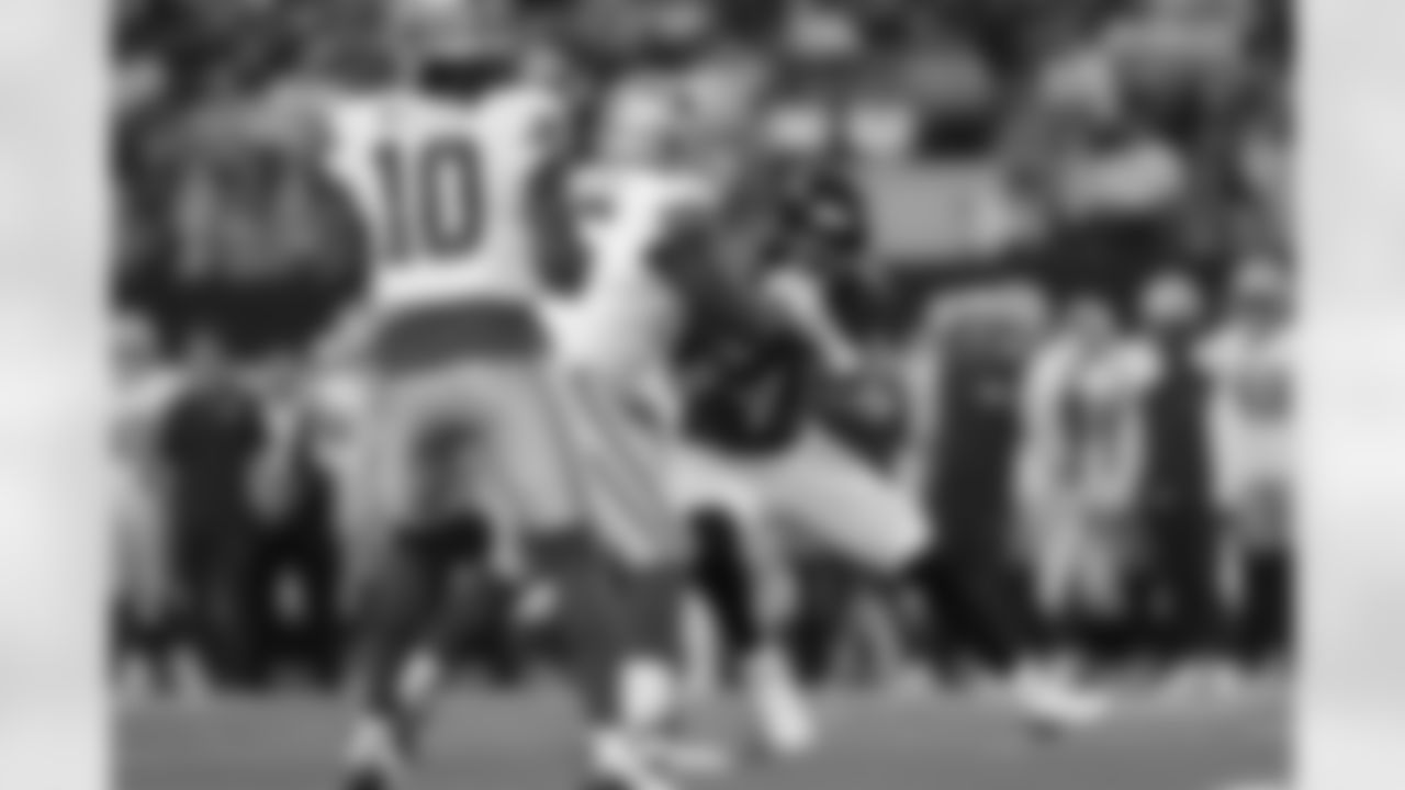 OLB Mike Green