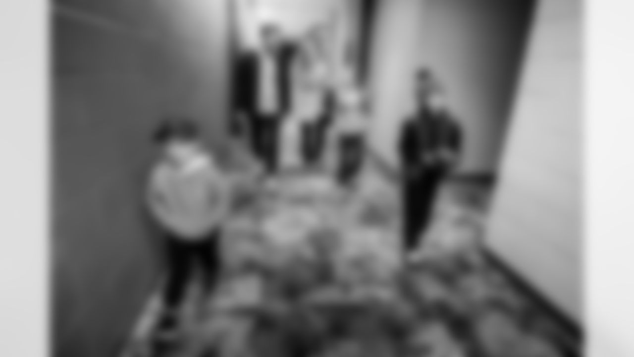 17_20260128_Minter_Arrival_sh_1498