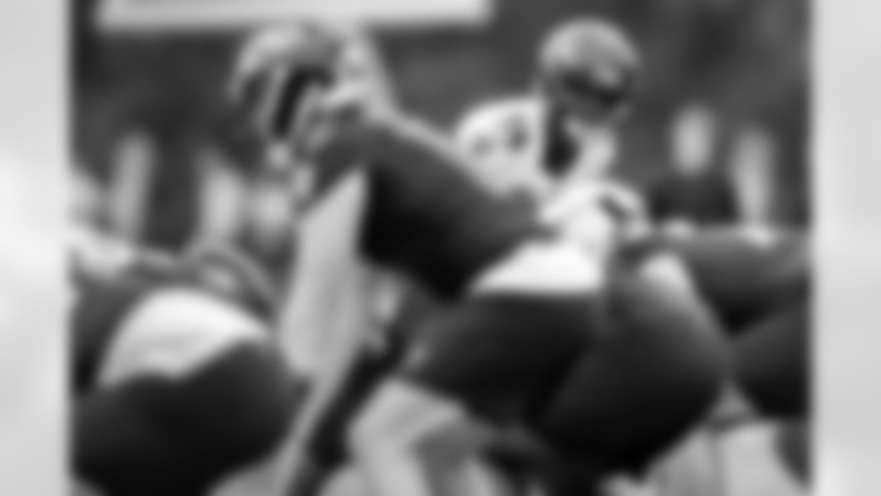 OLB Adisa Isaac