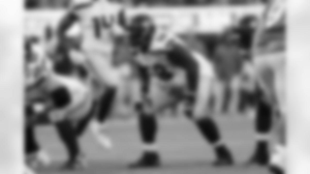 OG Damien Lewis, Seahawks
Lewis has played both guard spots and is a mauler at 332 pounds.
