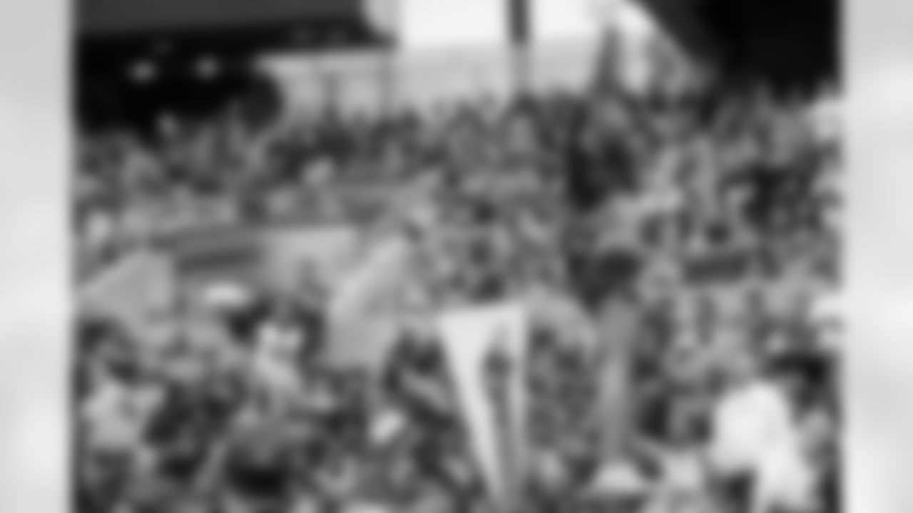 CHEER_WEB_101225-124