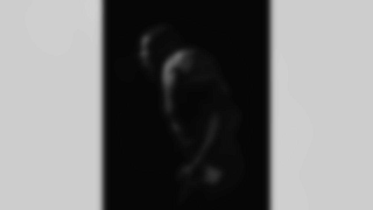 20231113_Black_Uniforms_sh_02