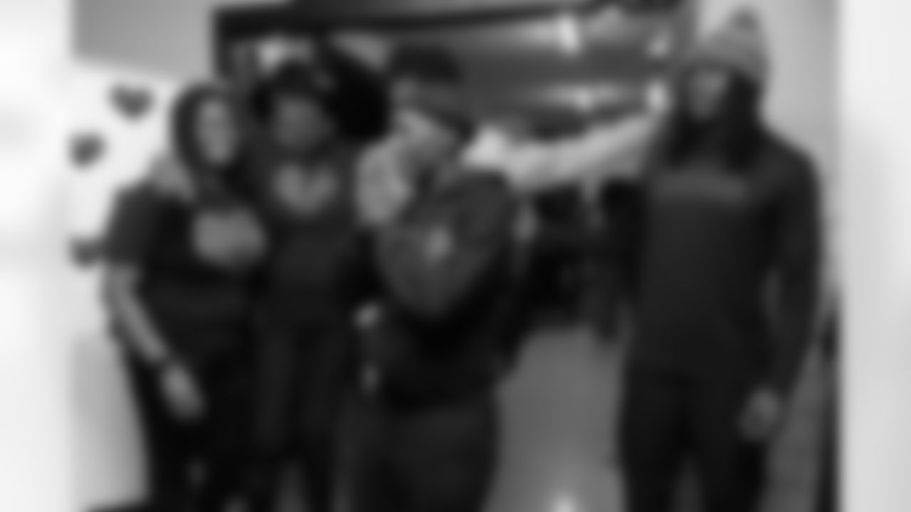 ThanksgivingTurkeys_112125ph43