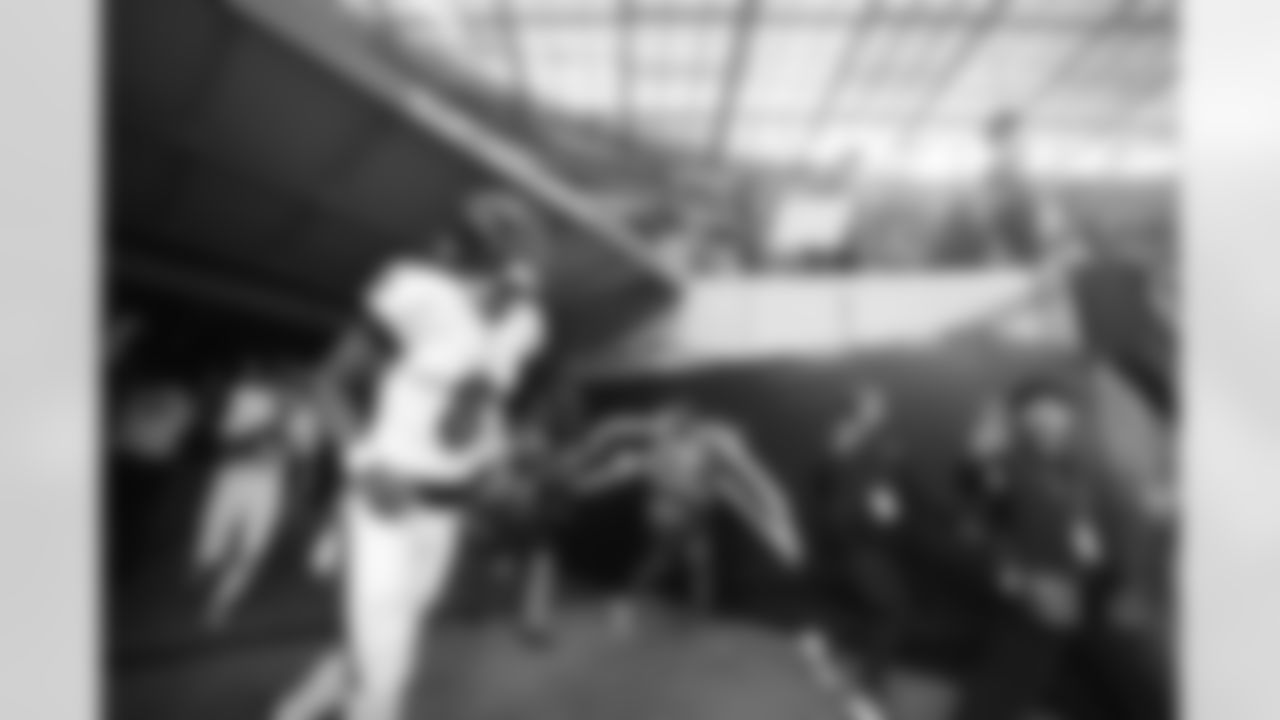 QB Lamar Jackson