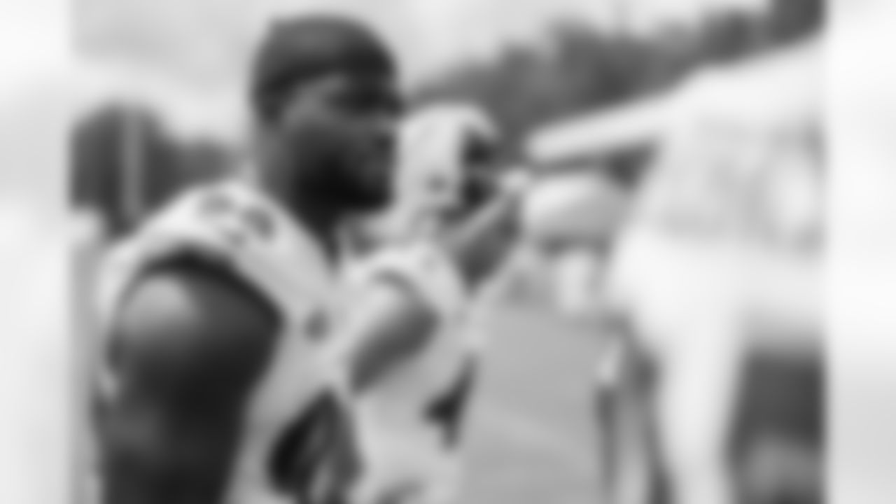 OLB David Ojabo