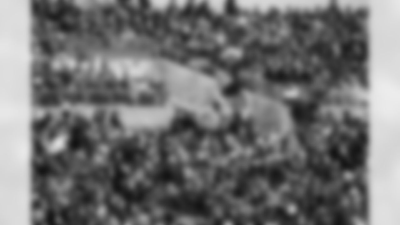 CHEER_WEB_112325-142