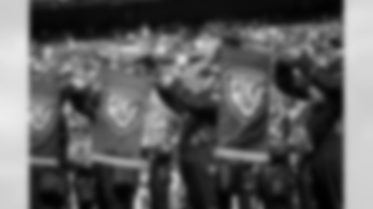 CHEER_FULL_091425-300