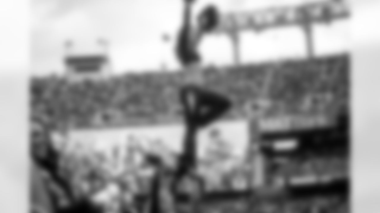 CHEER_WEB_112325-127