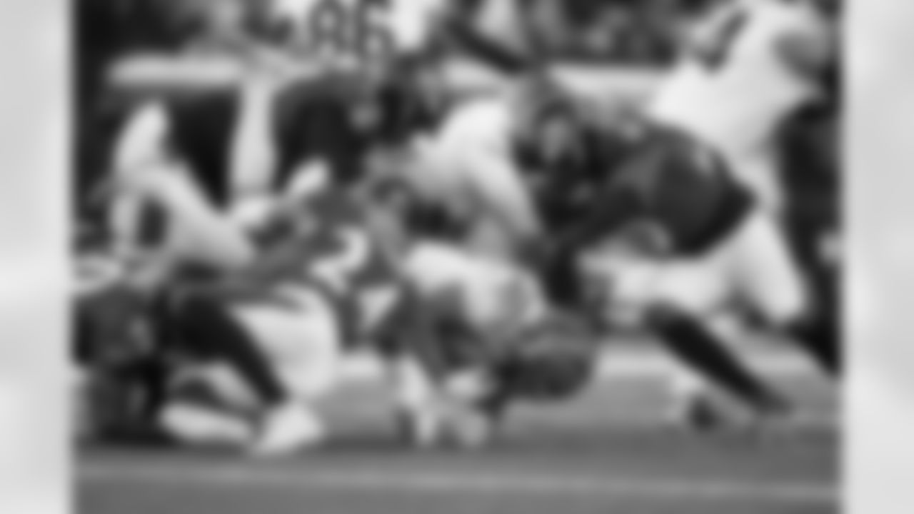 S Malaki Starks (left) & ILB Roquan Smith (right)