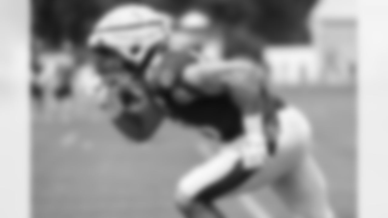 TE No. 3 Charlie Kolar
