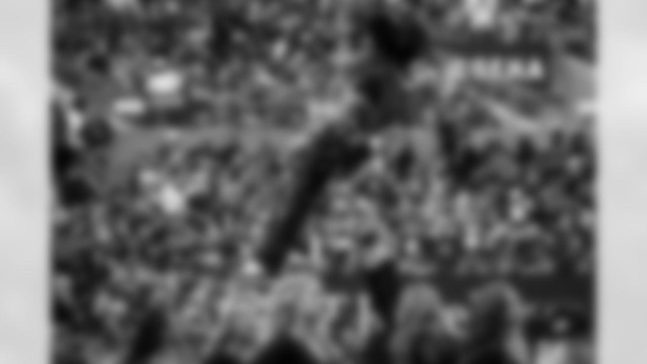 CHEER_WEB_112325-124