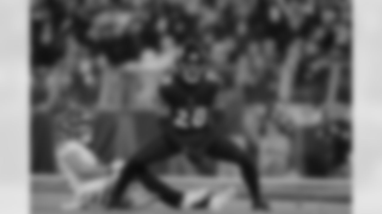 CB Ronald Darby