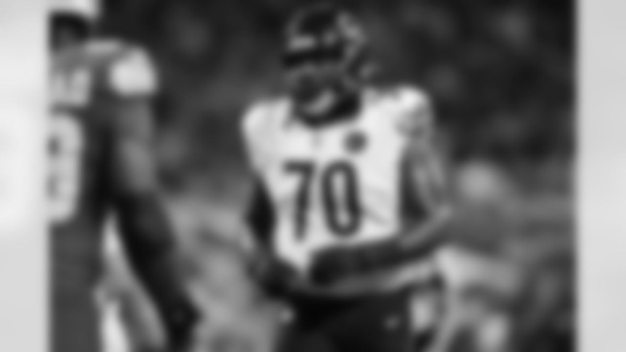 T Braxton Jones, Chicago Bears