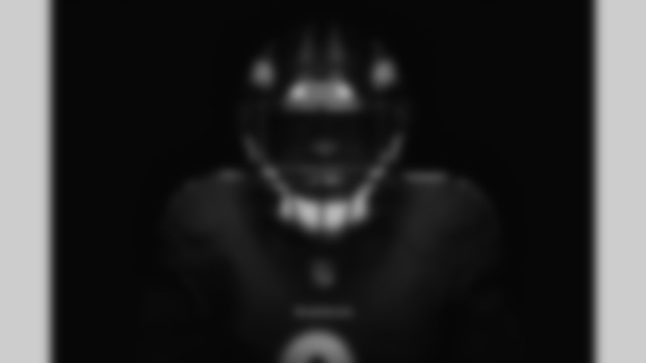 20231113_Black_Uniforms_sh_10