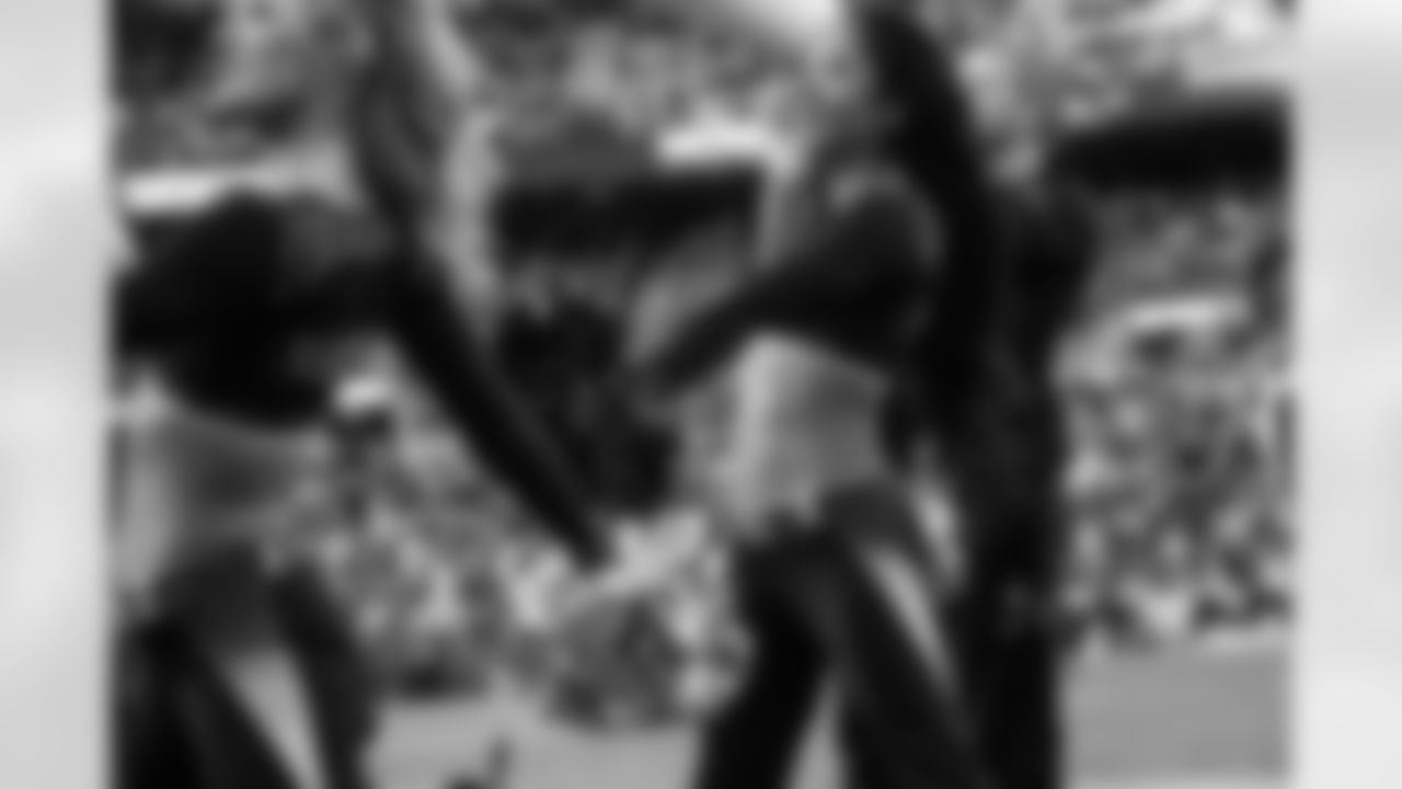 CHEER_WEB_112325-138