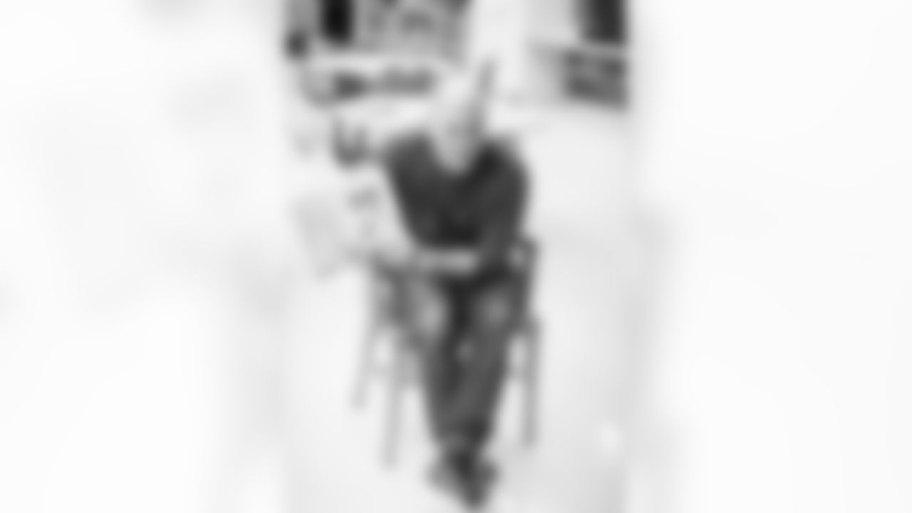 General Manager Eric DeCosta and Head Coach Jesse Minter visited local elementary schools as part of Read Across America Week.