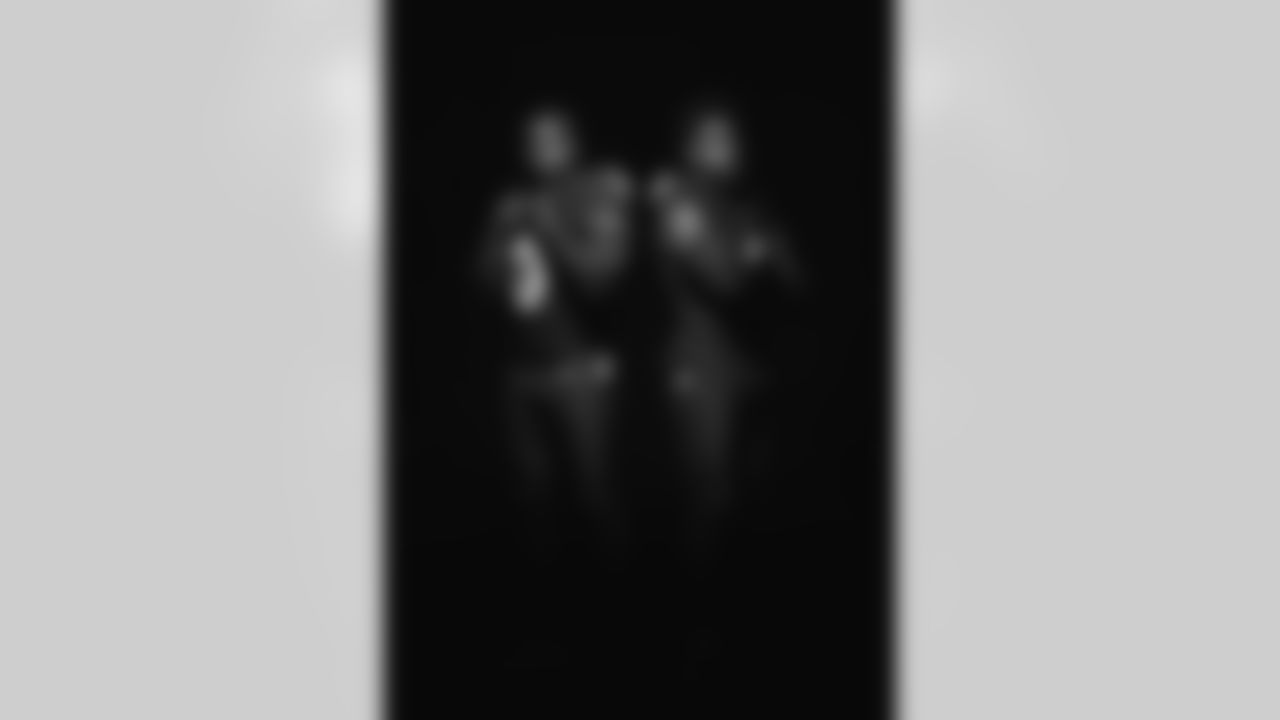 20231113_Black_Uniforms_sh_21
