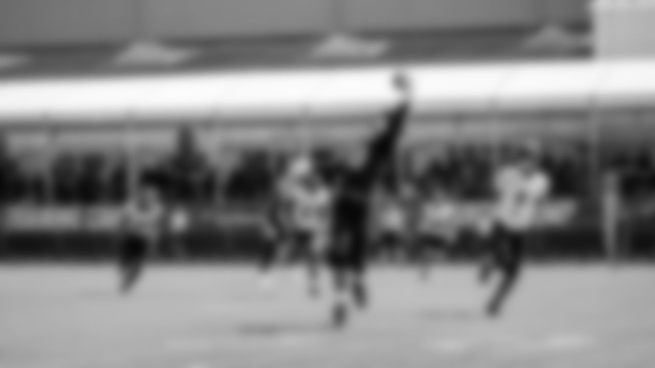 TE Isaiah Likely