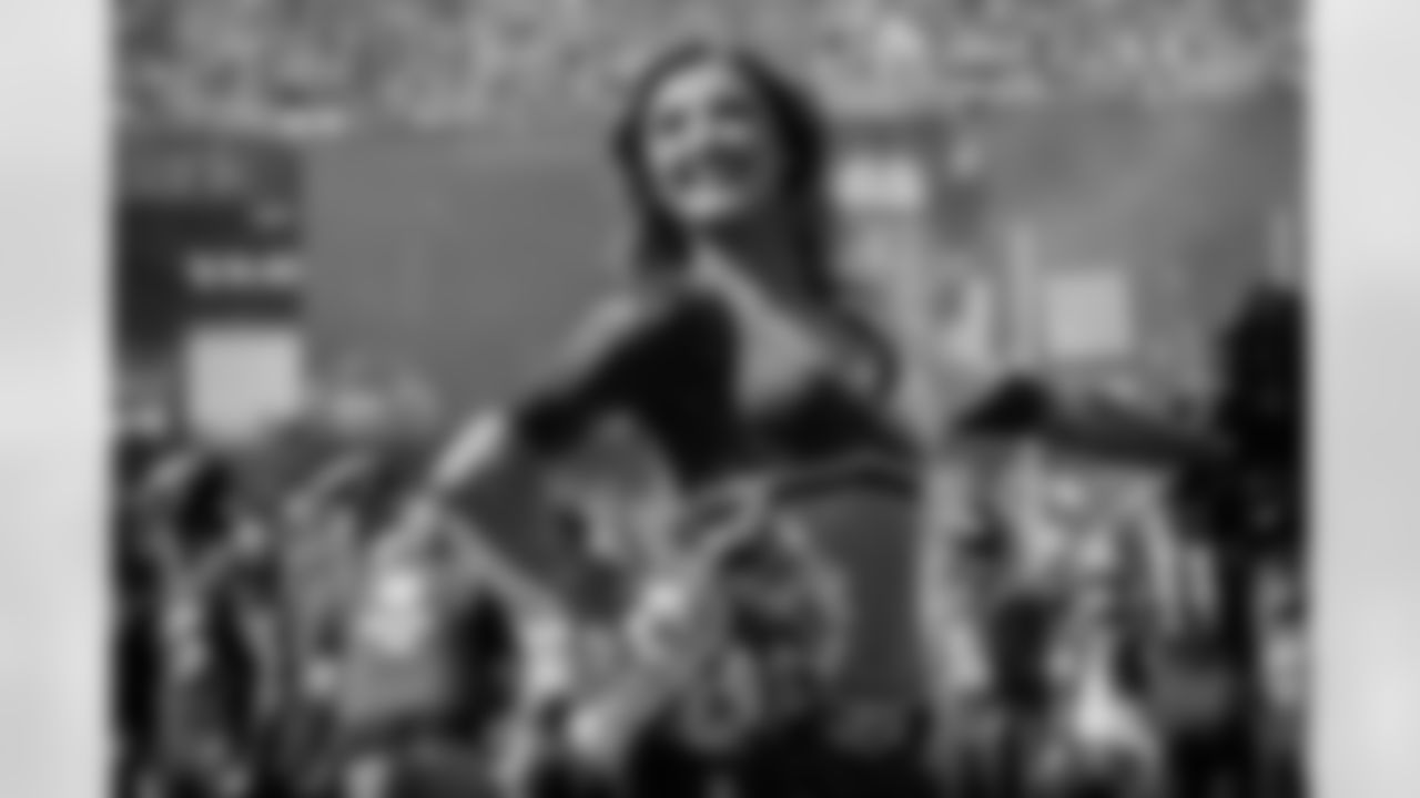 Cheer_WEB_100525-121