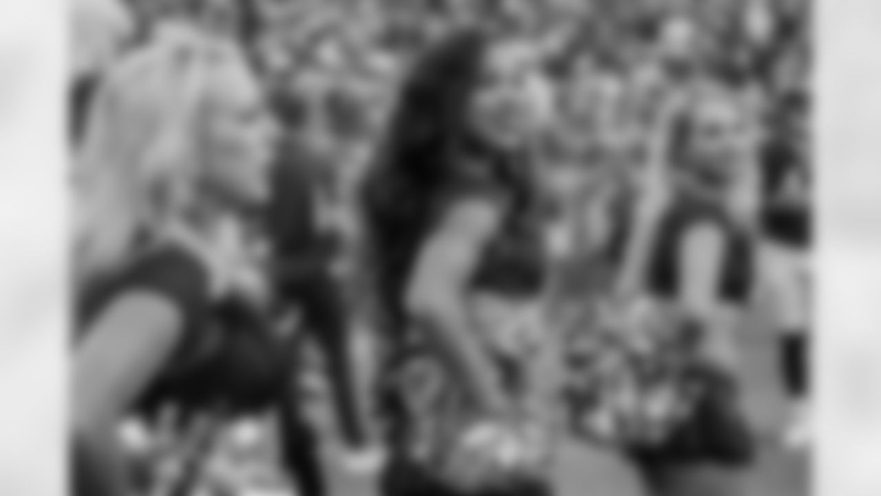 Cheer_VS_Colts-125