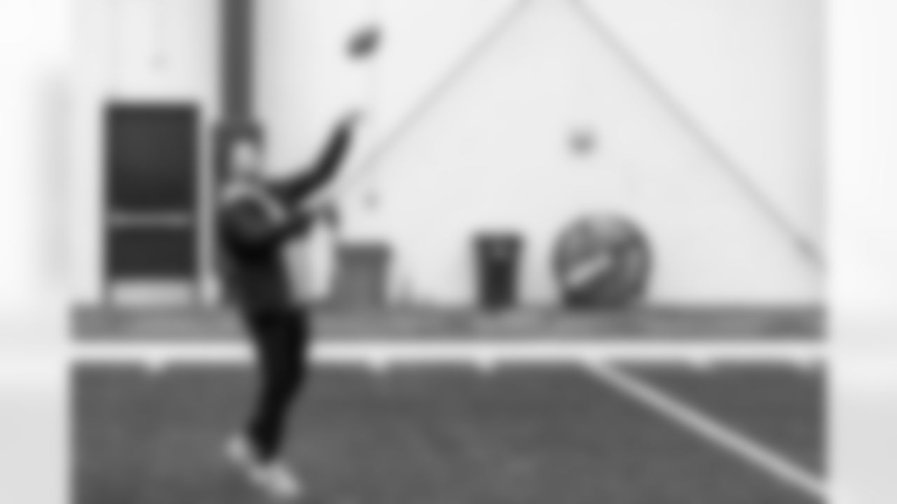 22_20260128_Minter_Arrival_sh_1953