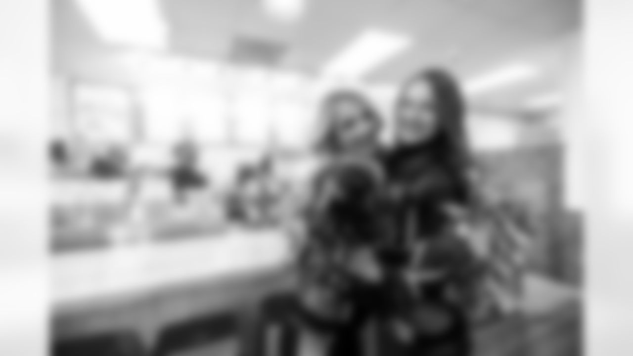 075_20251114_Purple_Caravan_sh_3700