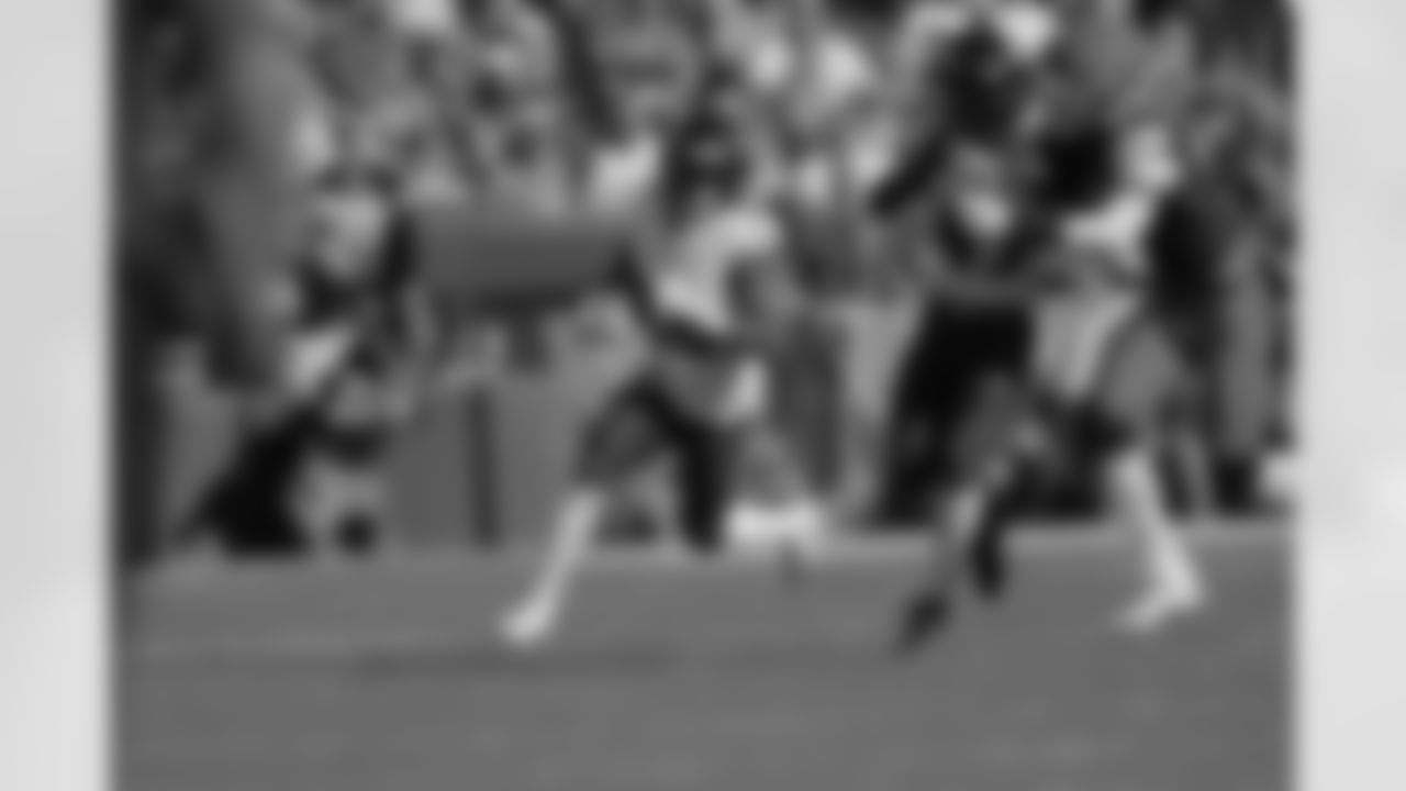 RB Chris Collier