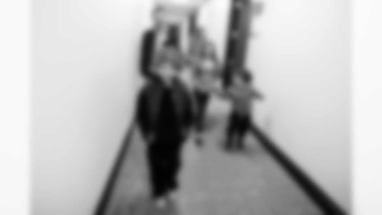 11_20260128_Minter_Arrival_sh_0974