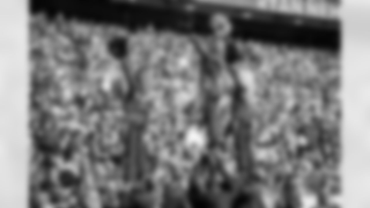 CHEER_WEB_120725-122